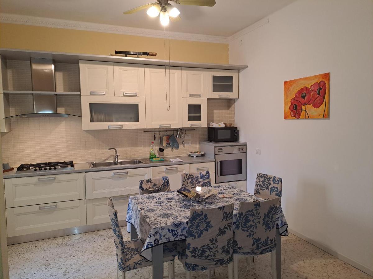 Apartamento Casa Momy Lecce Exterior foto